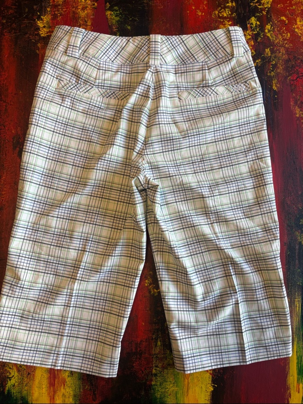 Nike Golf White, Plaid Shorts with Navy and Light Green Stripes